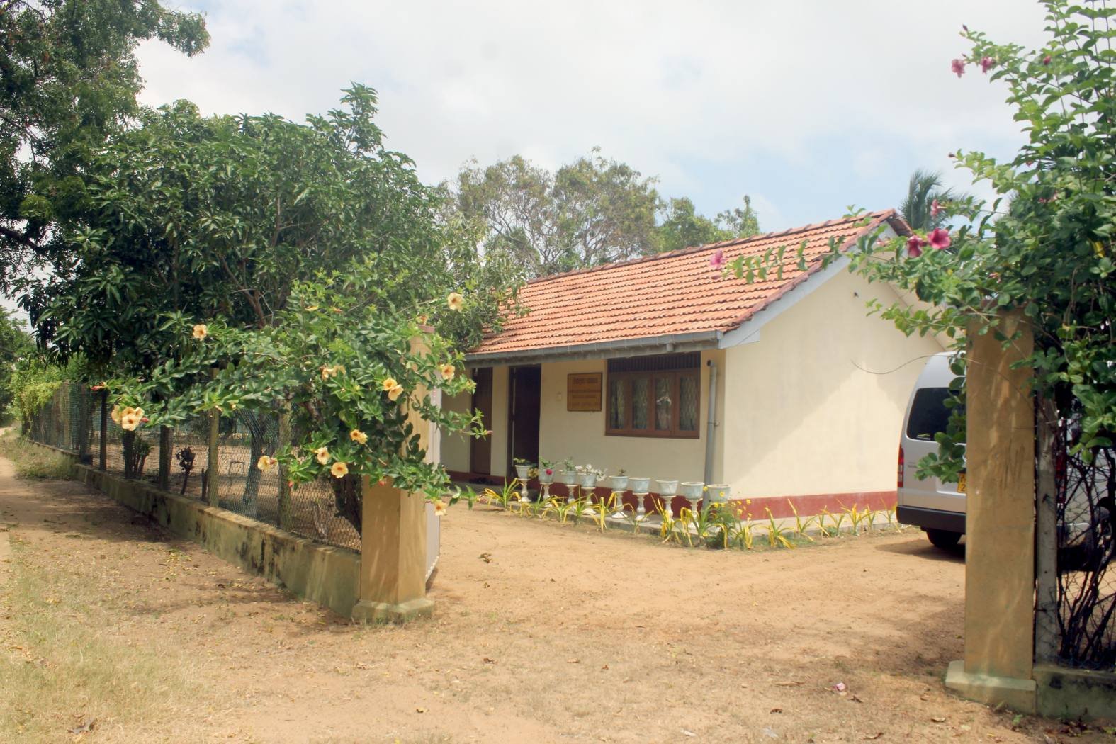 Thalawila Pilgrims House