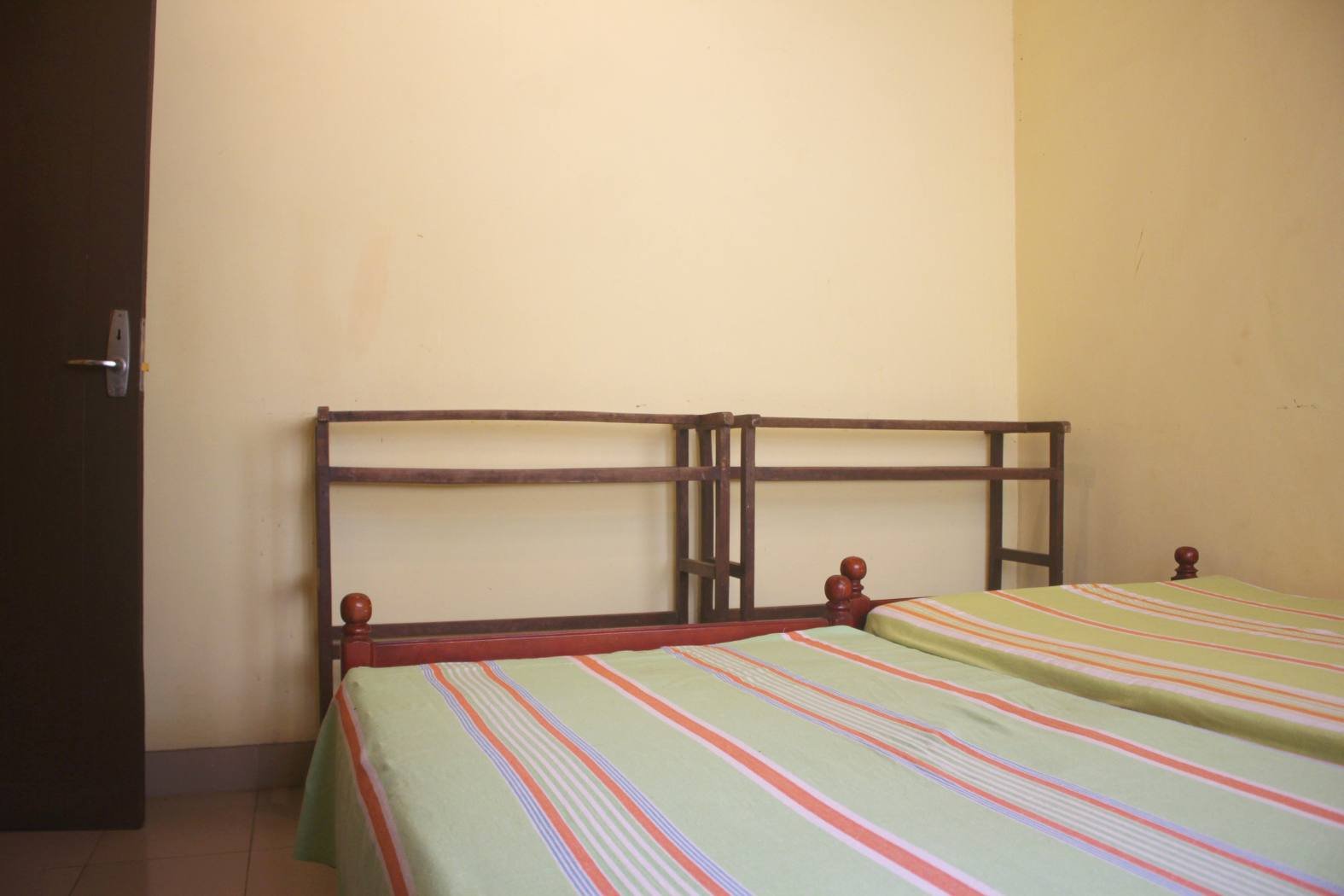 Thalawila Pilgrims House