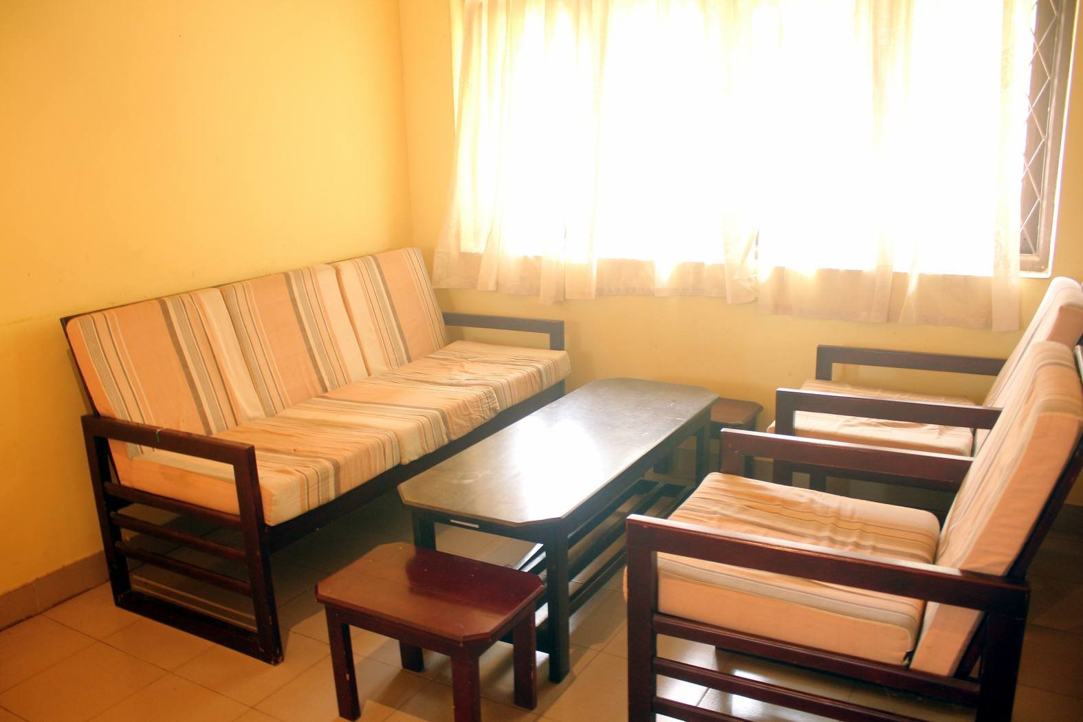 Thalawila Pilgrims House