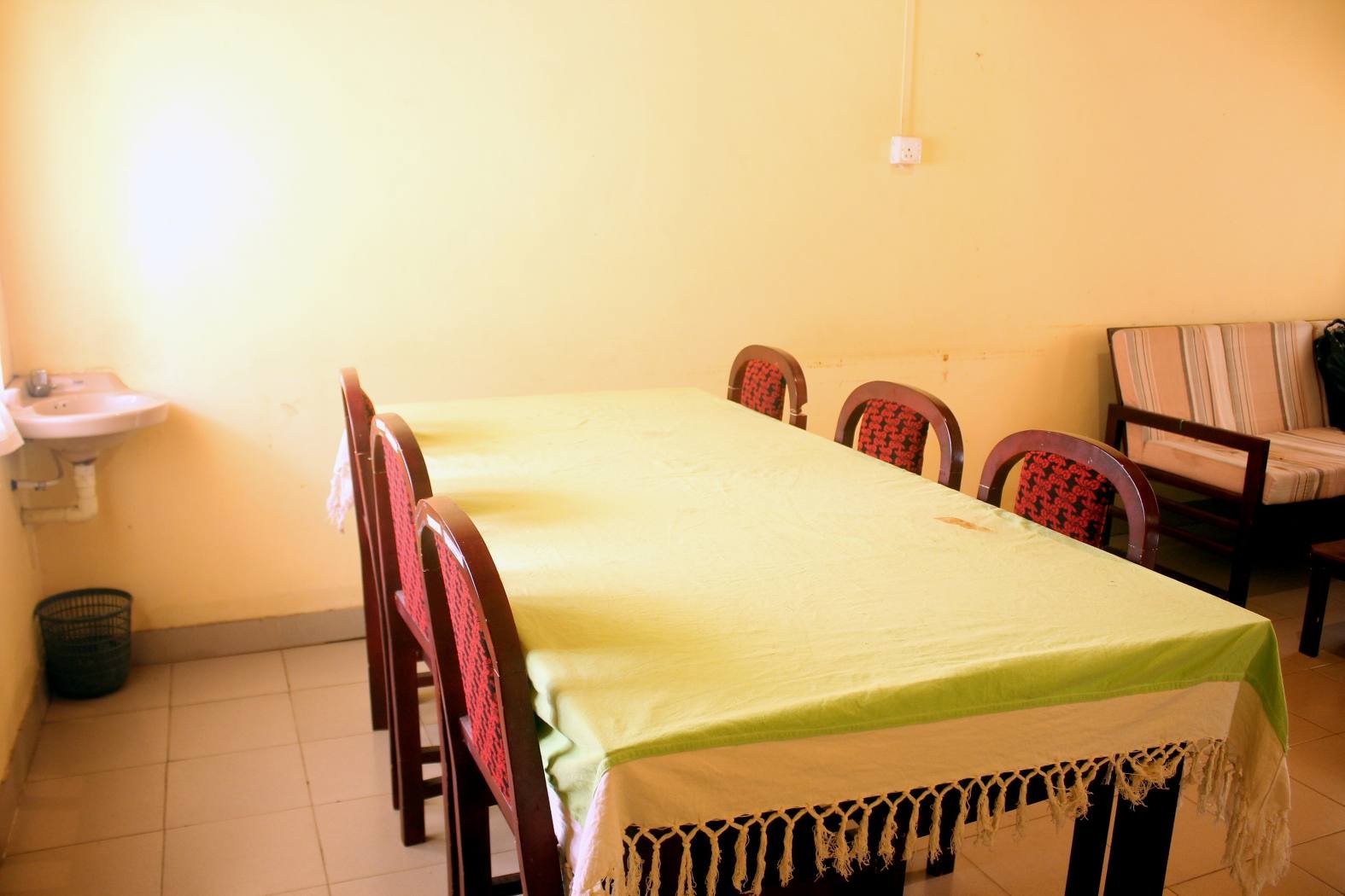 Thalawila Pilgrims House